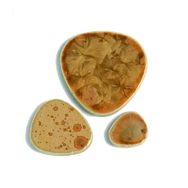 piedras de cerámica 300 mix marron